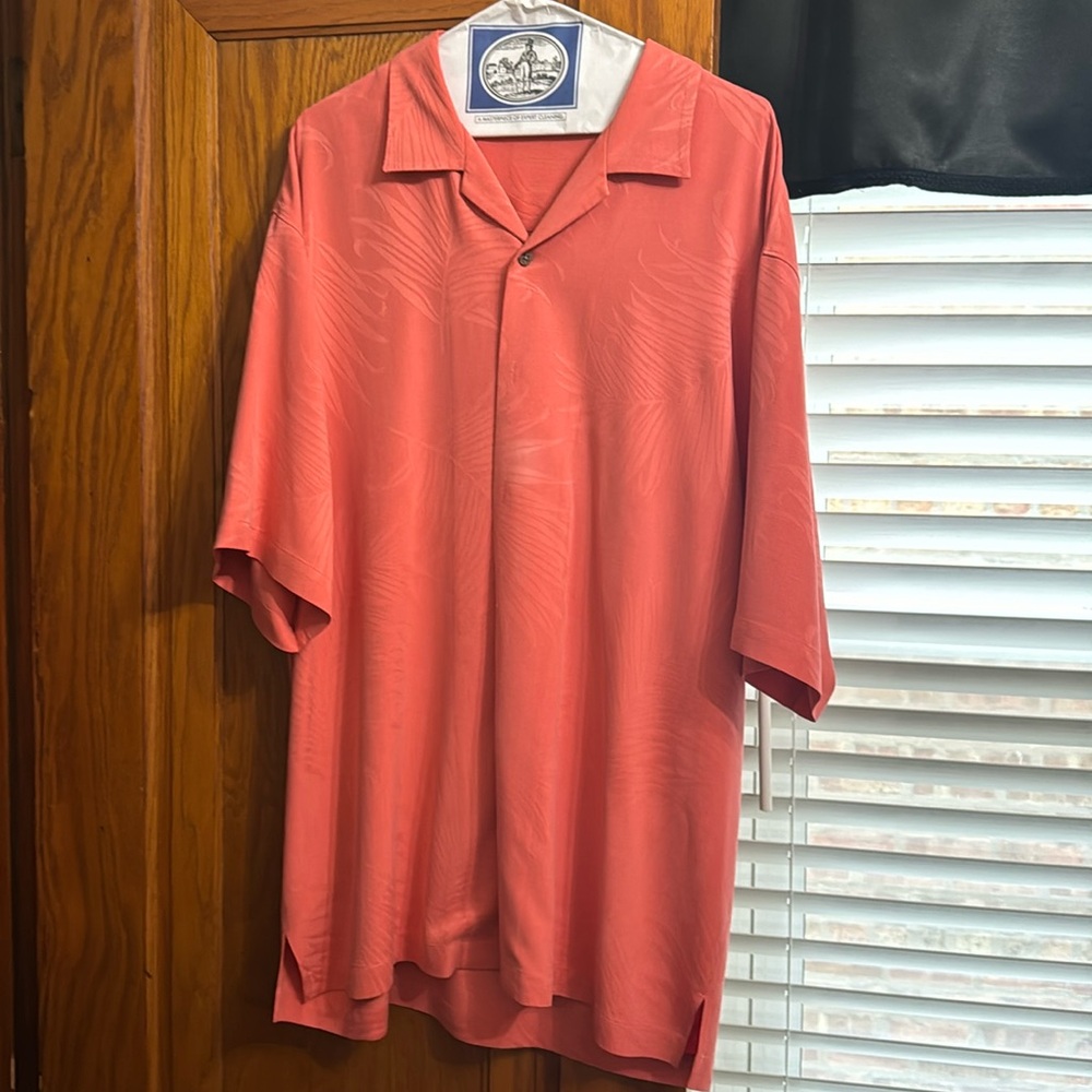 Tommy Bahama Silk Shirt with embroidery “dealers choice”